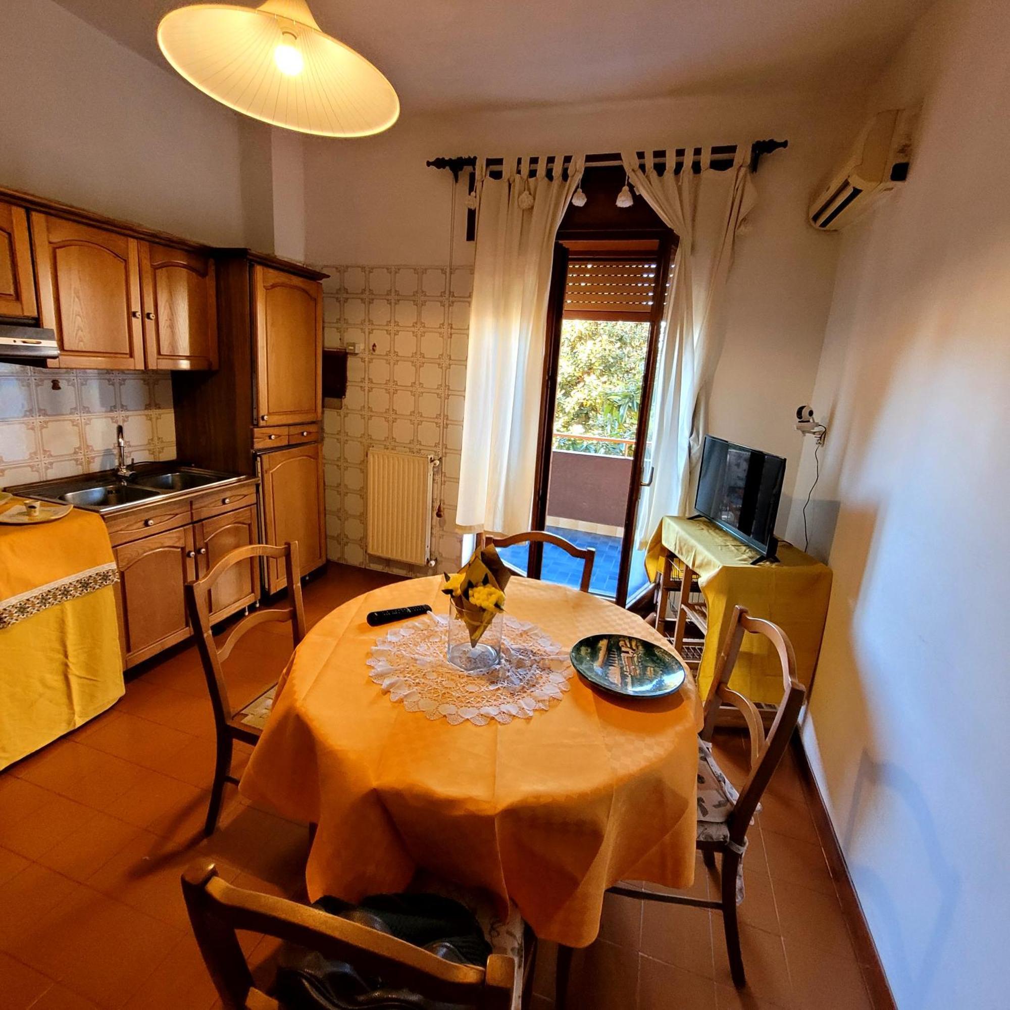 Casa Anselmo Guest House Пагани Екстериор снимка